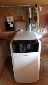 Ölheizung Straton S von Elco: Mit Brennwerttechnik (Kondensationskessel) - Äusserst sparsam und Robust. Auch gut mit einem Wärmepumpenboiler oder einer Wärmepumpenheizung kombinierbar.